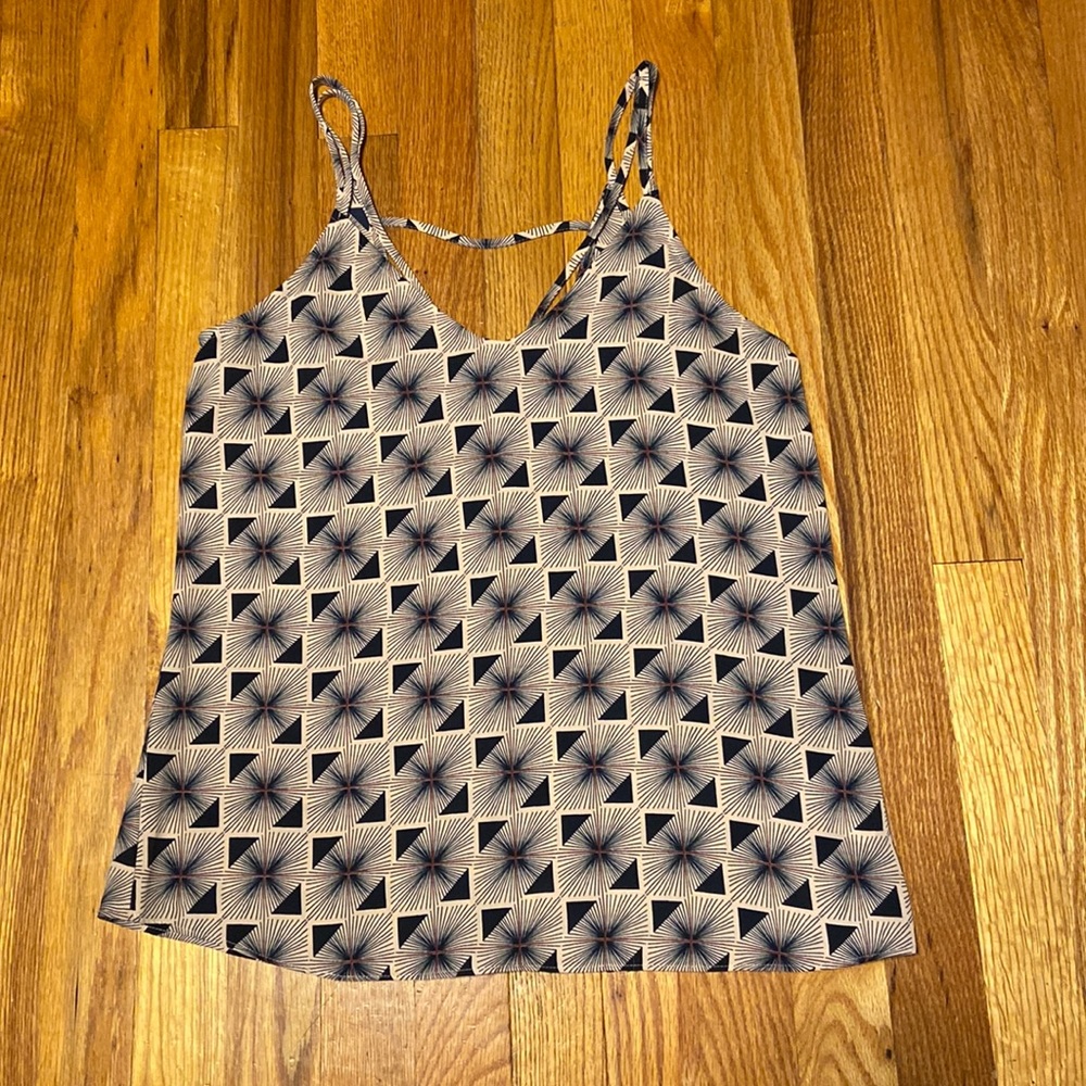 Great condition patterned top from Nordstrom!
